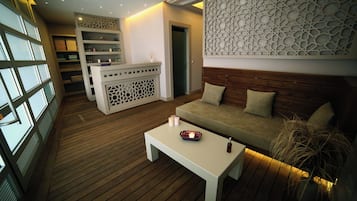 Sauna, baño turco/hammam, tratamientos corporales, aromaterapia