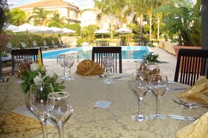 Lunch, dinner served; local cuisine, pool views  - Hotel Delle Palme (Falcone)