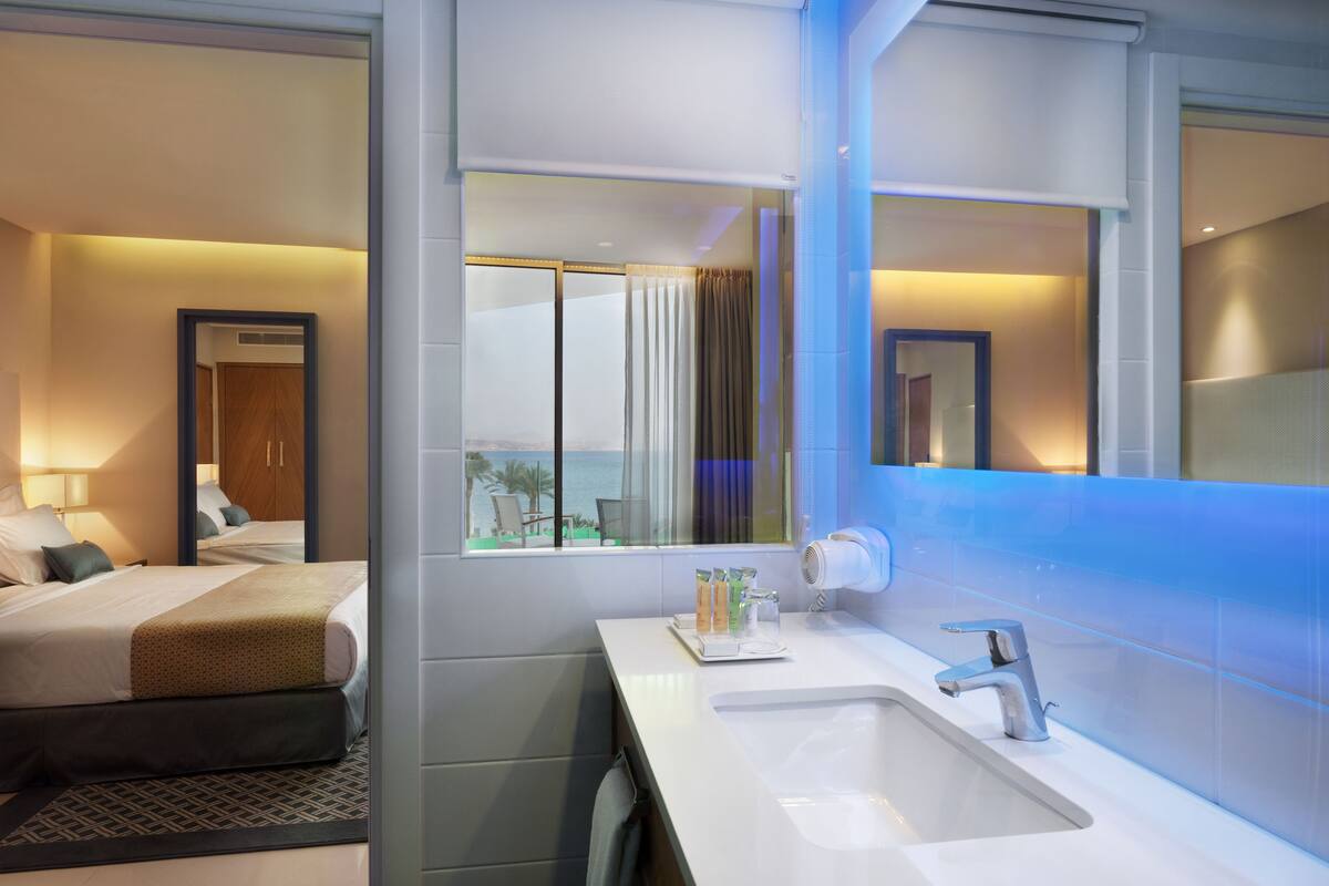 1 bedroom, minibar, in-room safe, desk