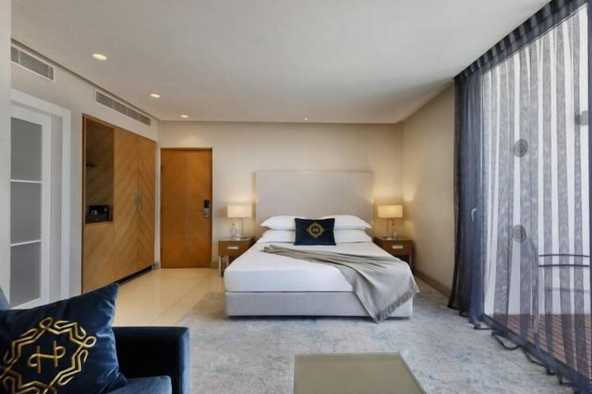 1 chambre, minibar, coffre-fort, bureau