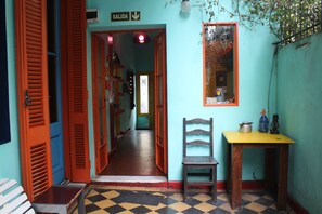 Interior detail - Pampa Hostel (Buenos Aires)