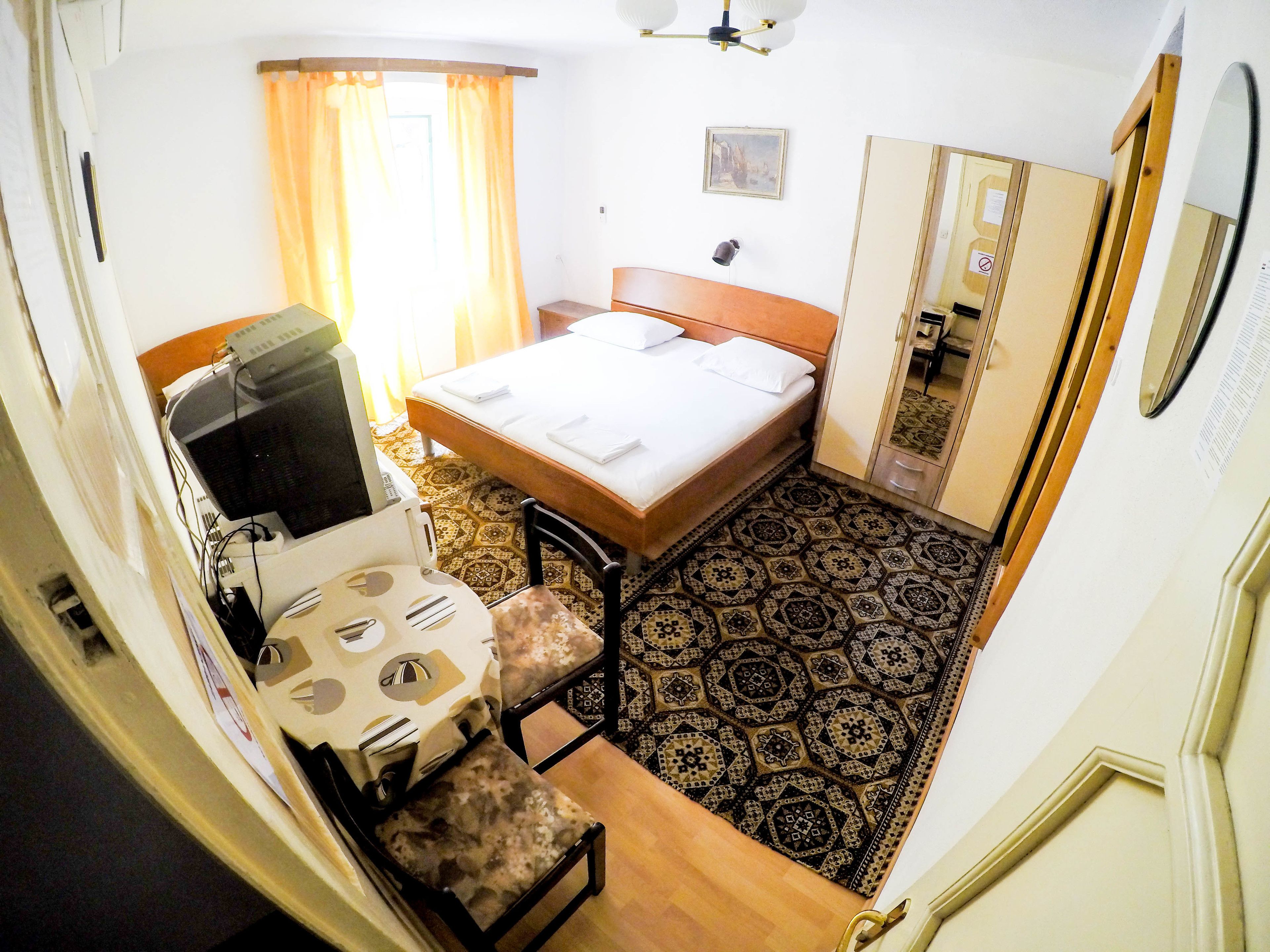 Kamar