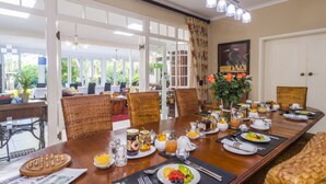 Free daily full breakfast