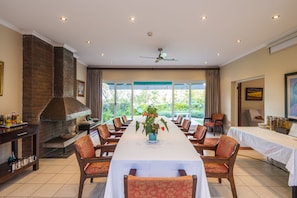 Free daily full breakfast  - Westville Bed & Breakfast Guest House (Westville)