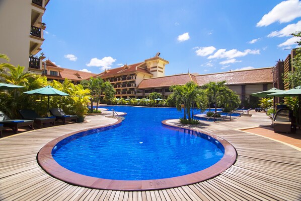 Outdoor pool, pool umbrellas, pool loungers