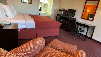 Standard Room, 1 King Bed, Non Smoking | Free WiFi, bed sheets