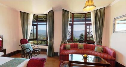 The Elgin Silver Oaks, Kalimpong