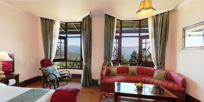 The Elgin Silver Oaks, Kalimpong