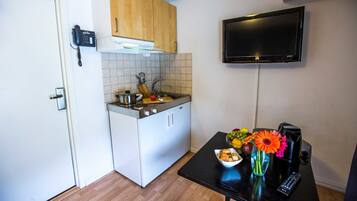 Budget Double Room | Blackout drapes, iron/ironing board, free WiFi