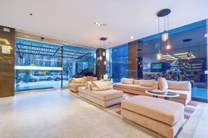 Reception - One Sixteen Hotel (Bogotá)