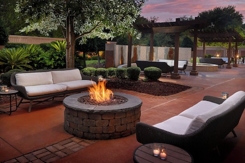 Courtyard by Marriott Warner Robins