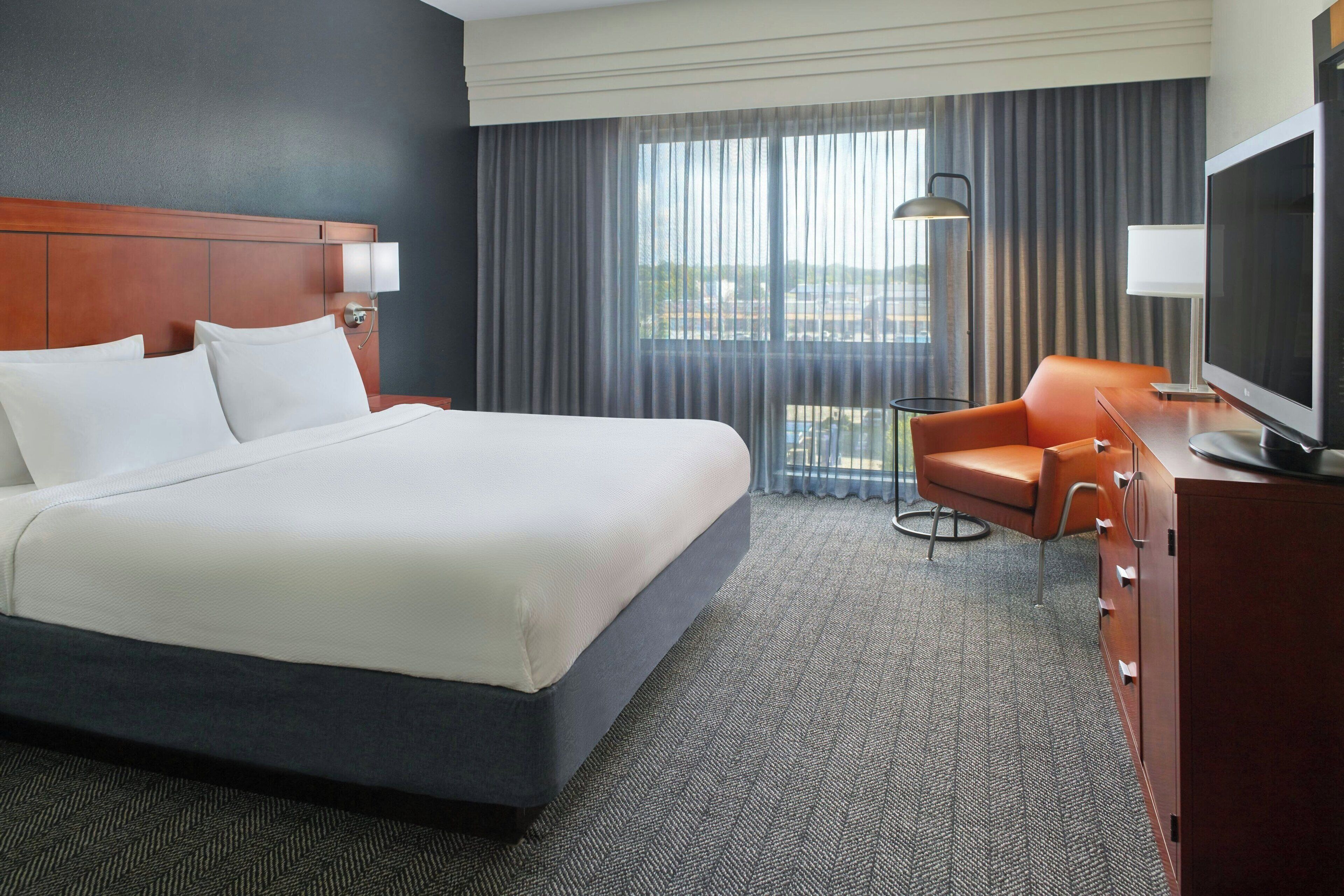 room, 1 king bed with sofa bed, non smoking | 1 bedroom, in-room safe, desk, laptop workspace