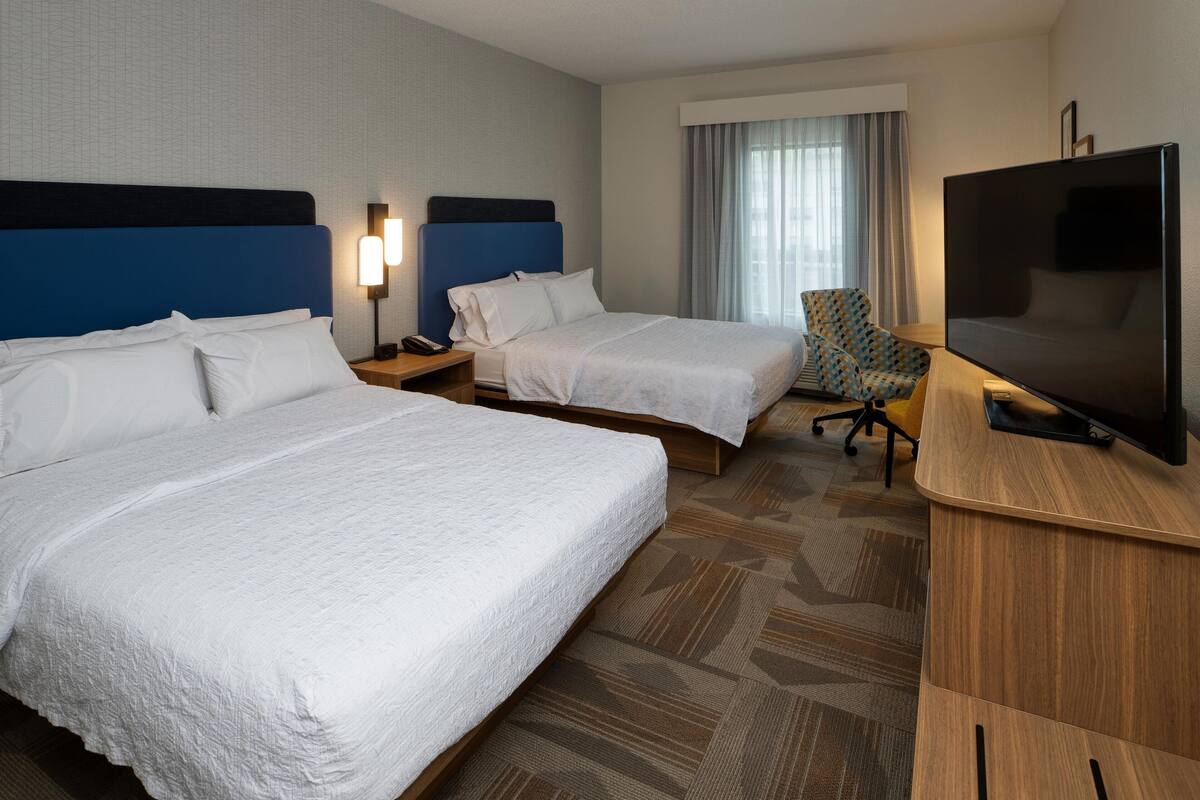 Soundproofing, iron/ironing board, free WiFi, alarm clocks
