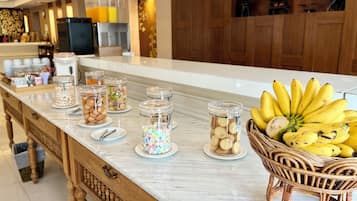 Snack bar