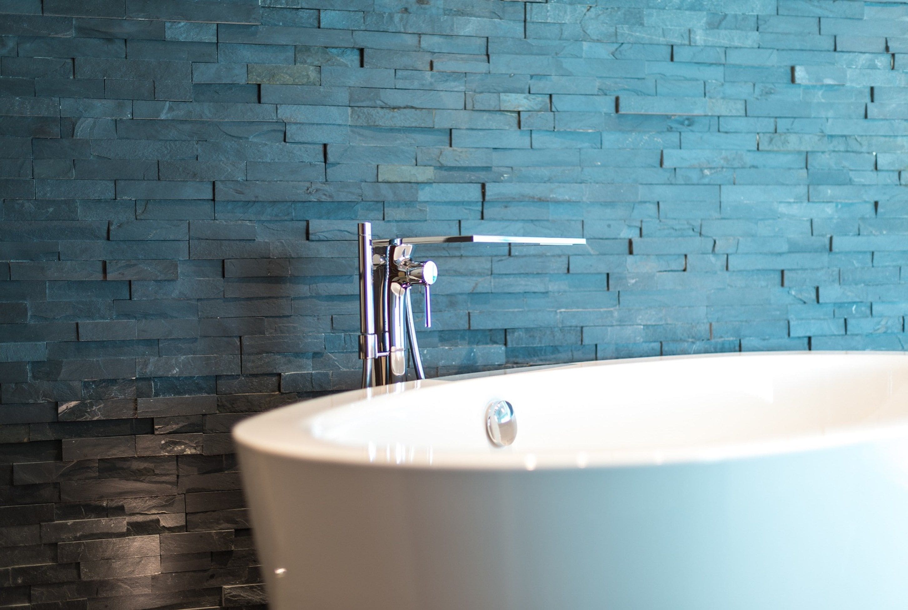 panoramic suite | deep-soaking bathtub