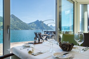 Lunch and dinner served, Regional cuisine