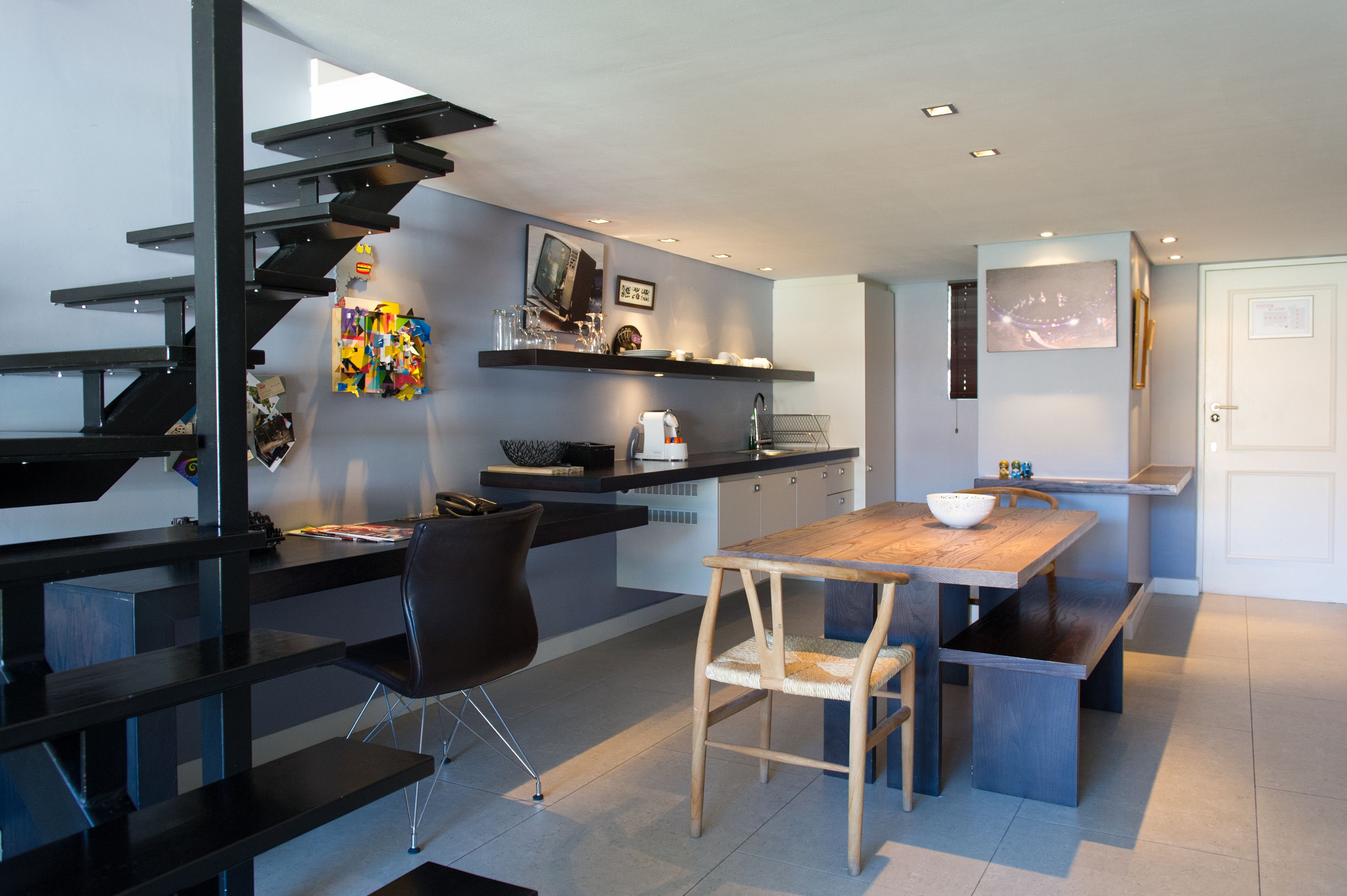 executive apartment | in-room dining