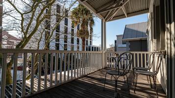 Deluxe kamer (BF) | Uitzicht vanaf balkon