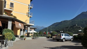 Free self parking - Hotel la Rocca Sport & Benessere (Chatillon)