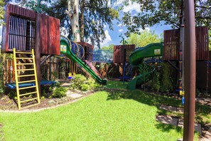 Children’s play area – outdoor - Afrique Boutique Hotel O.R. Tambo (Boksburg)