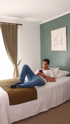 Superior Twin Room - Hotel Carpa Manzano (Punta Arenas)