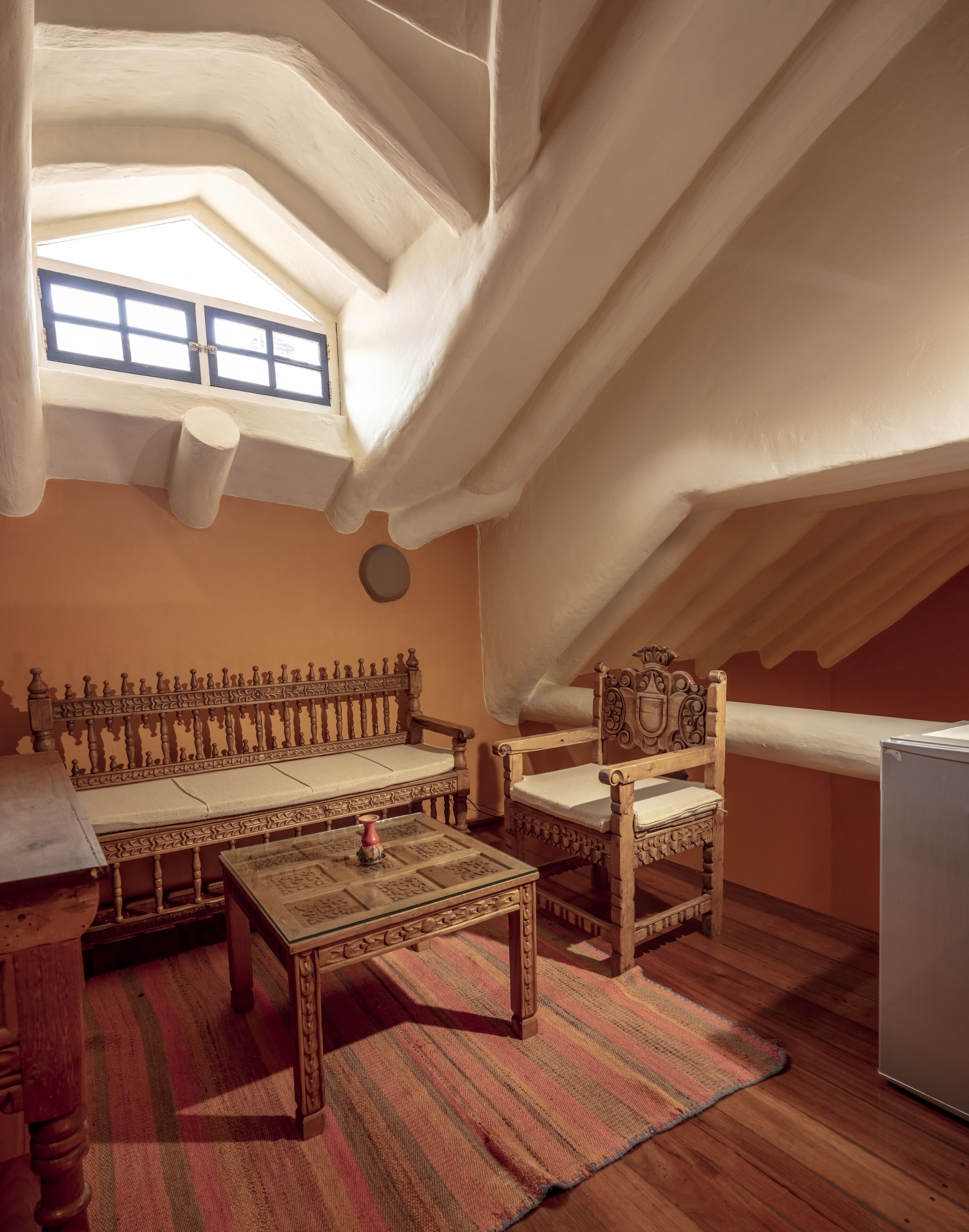 junior room | living area | 32-inch flat-screen tv with cable channels, tv