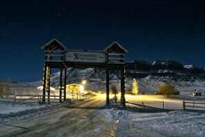 Front of property - evening/night - Hraunsnef Countryhotel (Borgarbyggd)