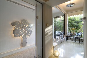 Interior entrance - Athens Green Apartments (Athens)