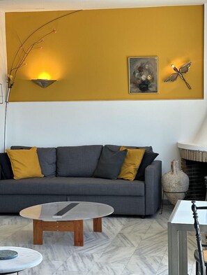 Apartment, Balcony, Mountain View (No.8) | Living area | 55-inch Smart TV with digital channels, Netflix, streaming services - Athens Green Apartments (Athens)