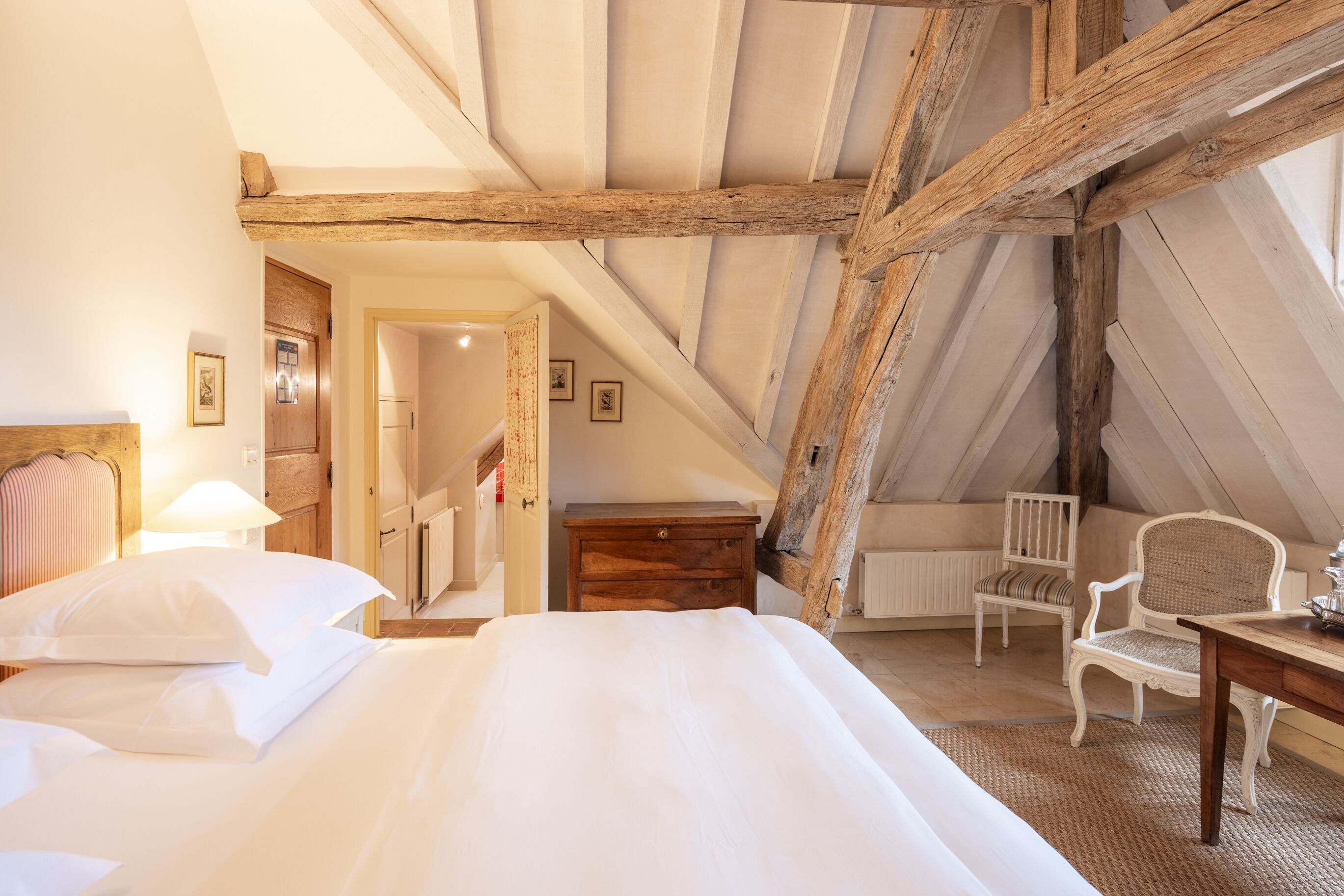 prestige grand lit | 1 bedroom, premium bedding, select comfort beds, in-room safe