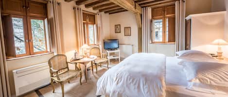 1 bedroom, premium bedding, Select Comfort beds, in-room safe