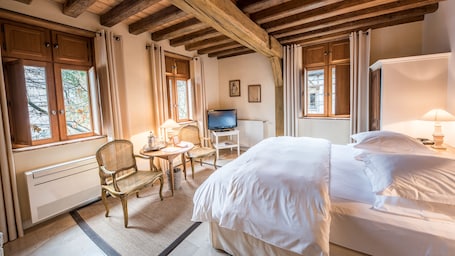 1 bedroom, premium bedding, Select Comfort beds, in-room safe