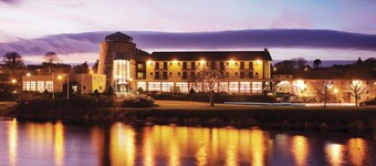 Riverside Park Hotel and Leisure Club