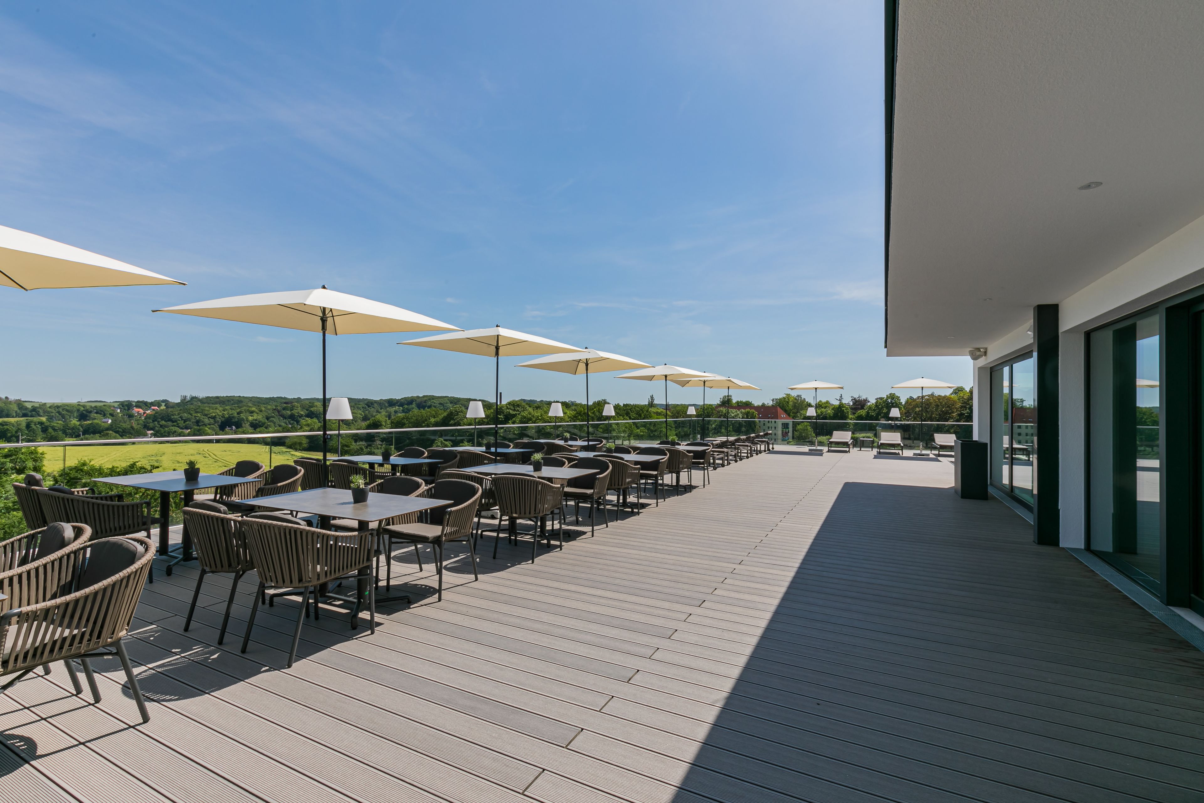 couples treatment room(s), sauna, hot tub, steam room