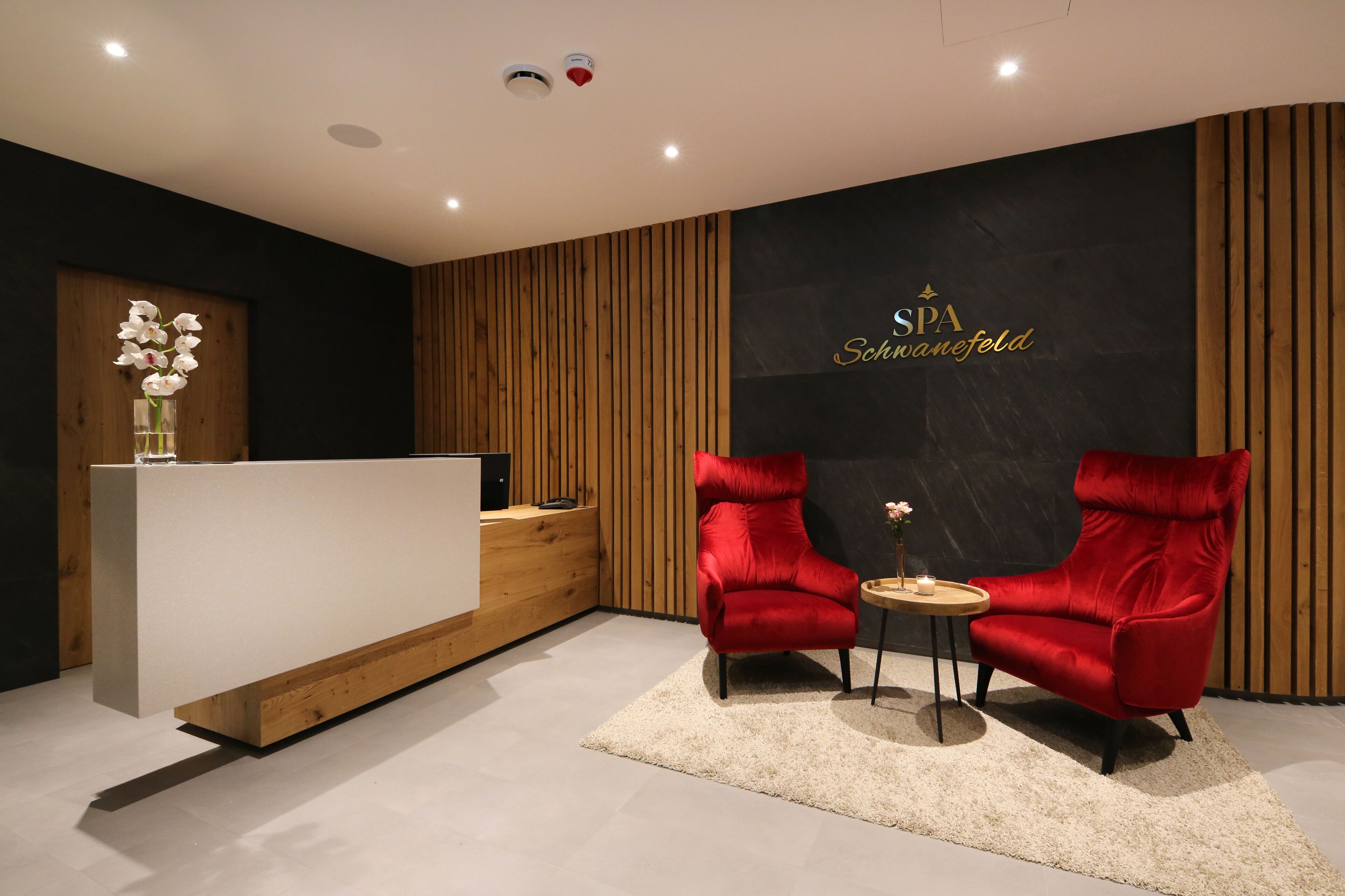 couples treatment room(s), sauna, hot tub, steam room