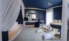 Honeymoon Suite, Jetted Tub, Sea View | Minibar, in-room safe, individually decorated, individually furnished - Irida Parga (Parga)