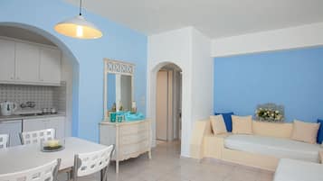 Appartement Luxe, 1 chambre, vue mer | Coin séjour