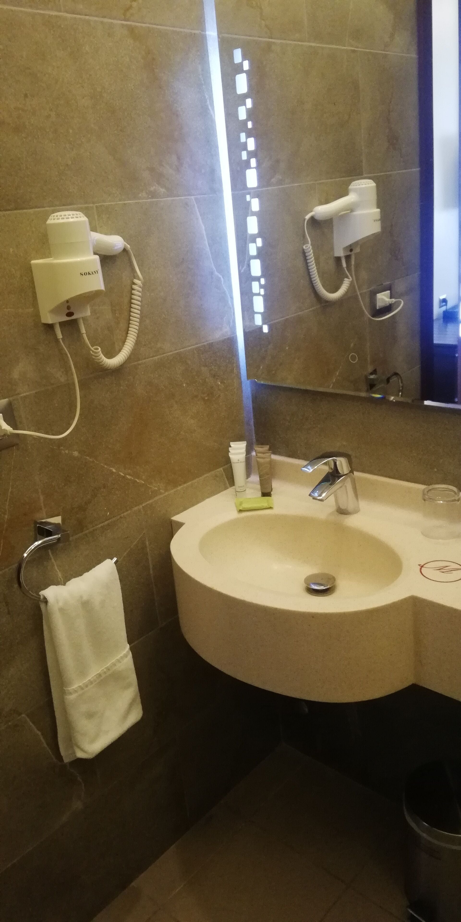 shower, free toiletries, hair dryer, bathrobes