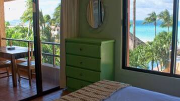 Pillowtop beds, in-room safe, blackout drapes