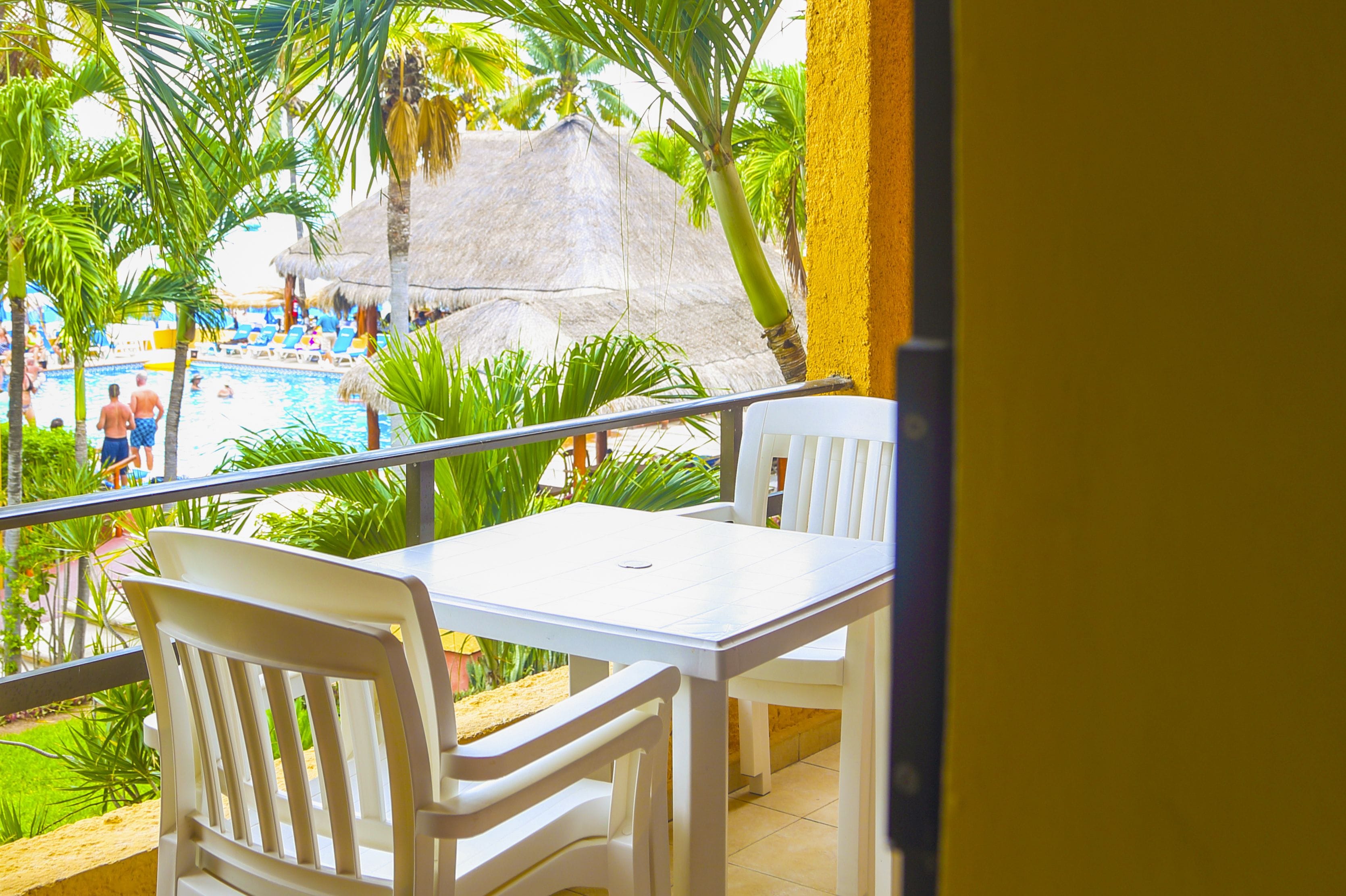 Condo tradicional, 2 habitaciones, vista al jardín | Vista al jardín