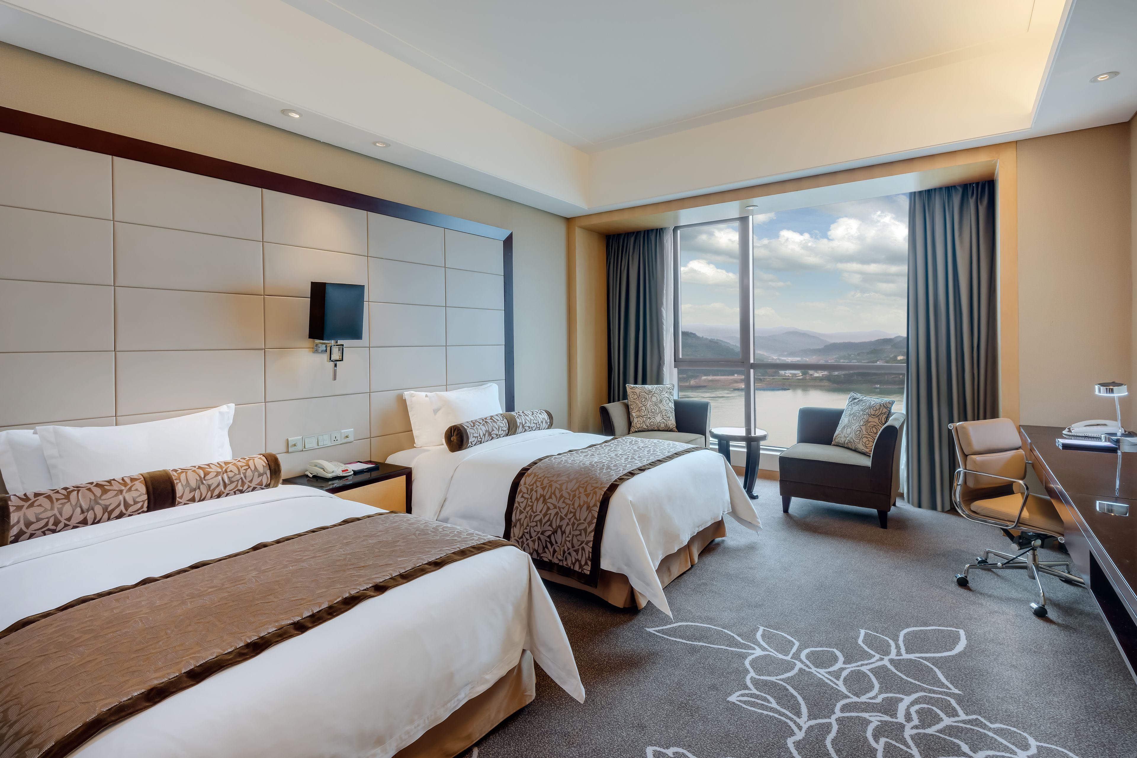 Hell赤ちゃんで購入したベビー布団7点セット クラウン プラザ 宜昌 IHG 