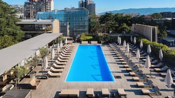 Außenpool (je nach Saison geöffnet)