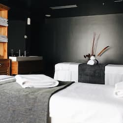 Couples treatment room(s), body treatments, aromatherapy