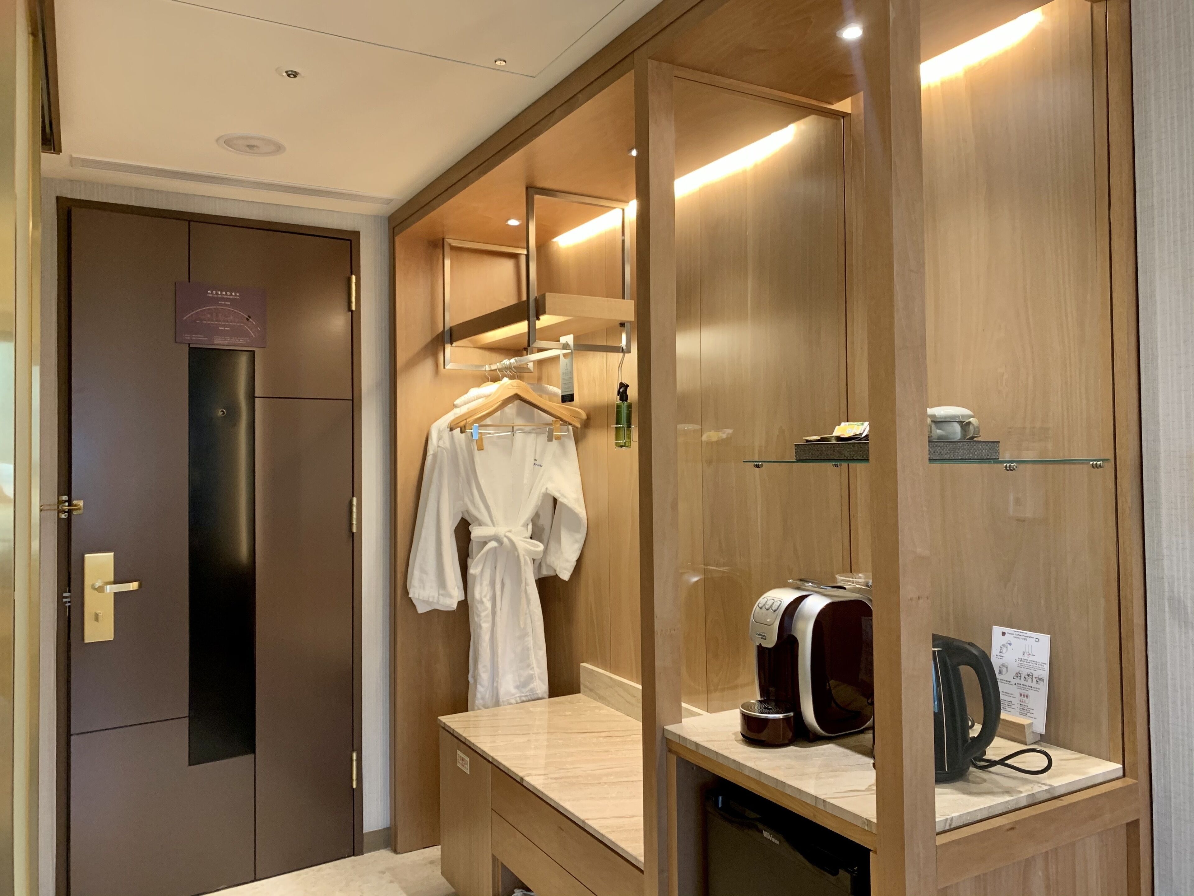 1 bedroom, down duvets, in-room safe, individually furnished