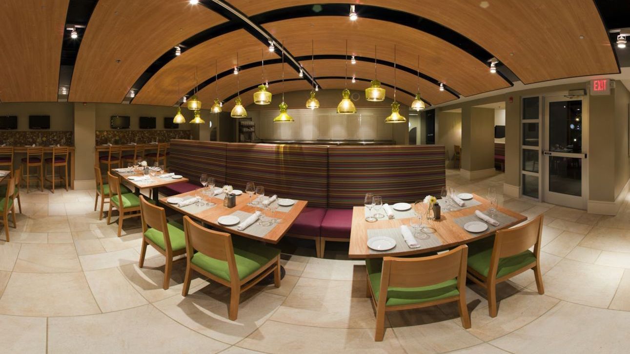 breakfast, lunch, dinner served; southern cuisine