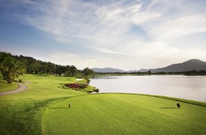 Golf - Tinidee Golf Resort Phuket (Kathu)