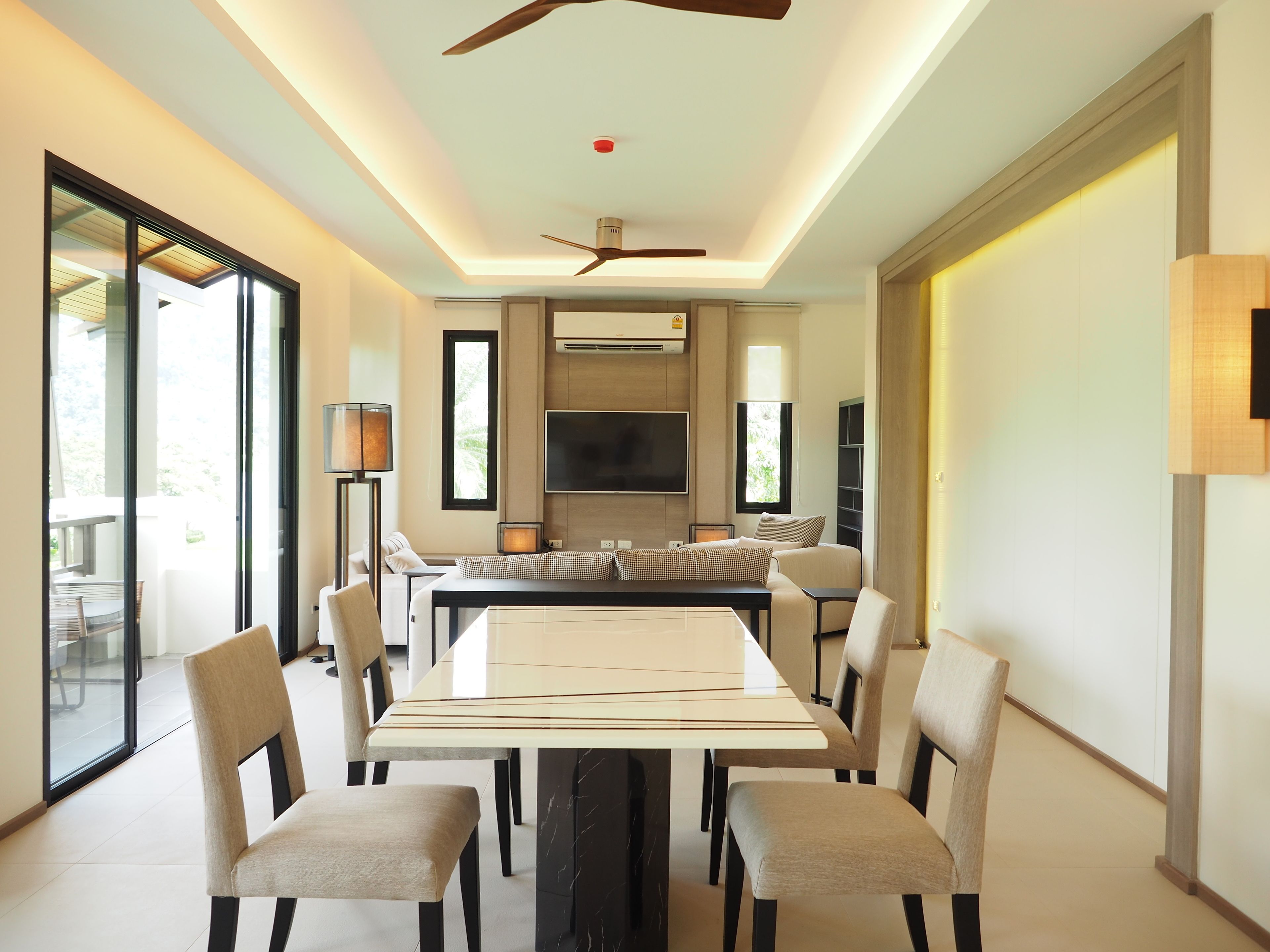 two bedroom suite golf view | in-room dining