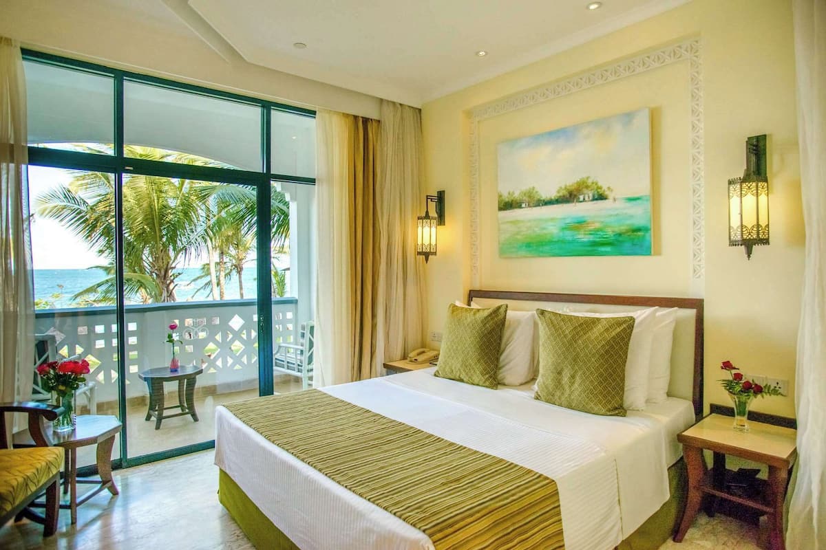 Premium bedding, minibar, in-room safe, individually decorated