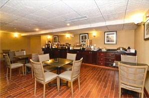 Café da manhã grátis