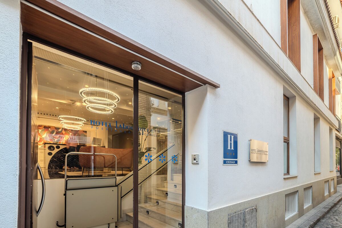 Majoituspaikan julkisivu